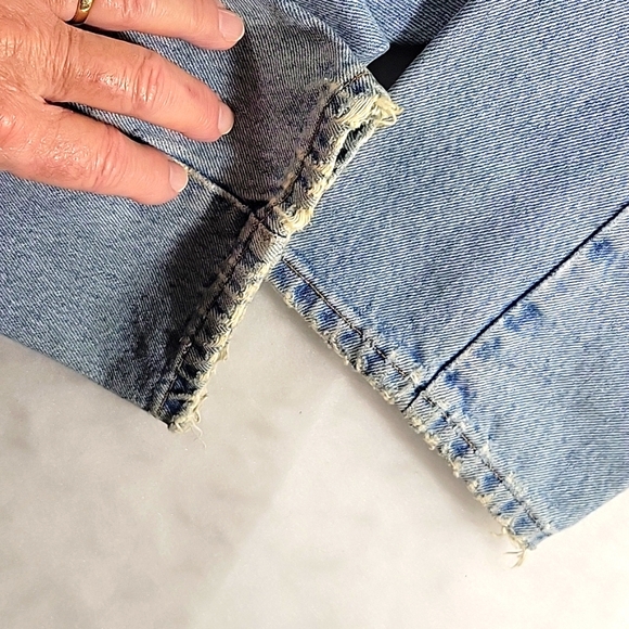 Gap Blue Classic Fit Tall Faded Slightly Stressed Jeans Size 12 Long - Picture 3 of 10